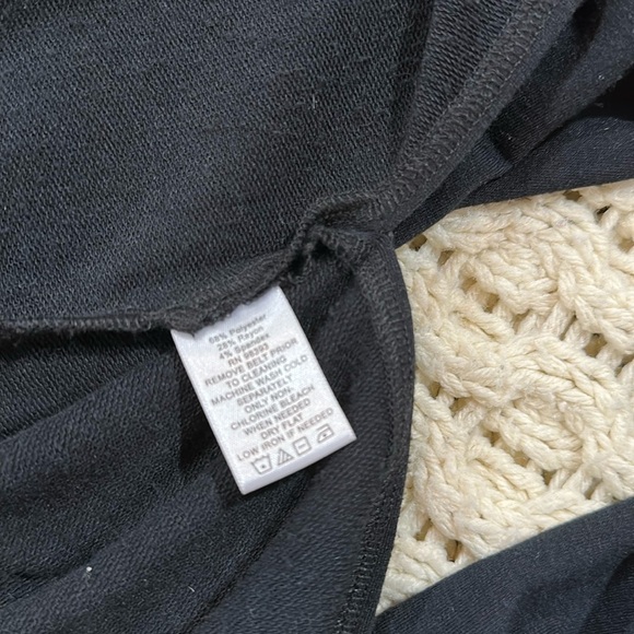 Kris Jenner Collection Elegant Black Cold Shoulder maxi Dress size medium - Picture 3 of 9